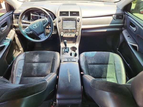 2016 TOYOTA CAMRY