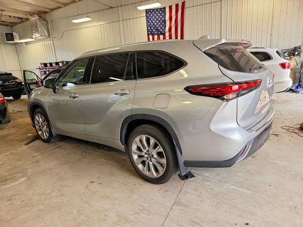 2020 TOYOTA HIGHLANDER Limited