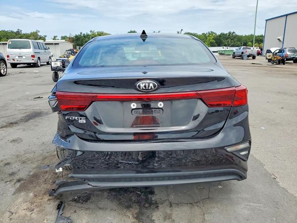 2021 KIA FORTE FE, LXS