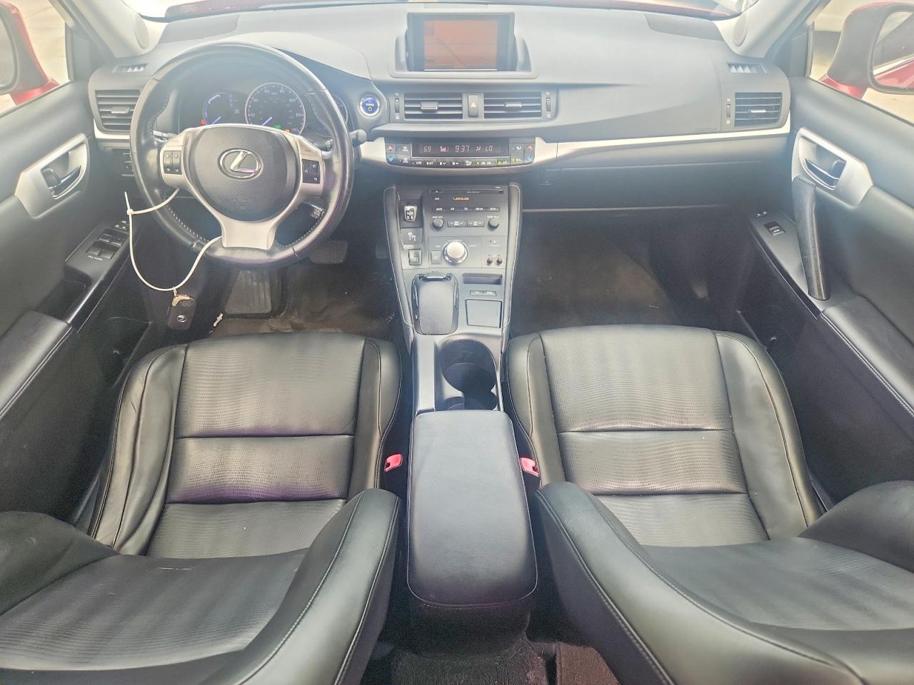 2012 LEXUS CT 200h