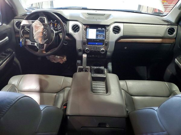 2020 TOYOTA TUNDRA Limited Grade