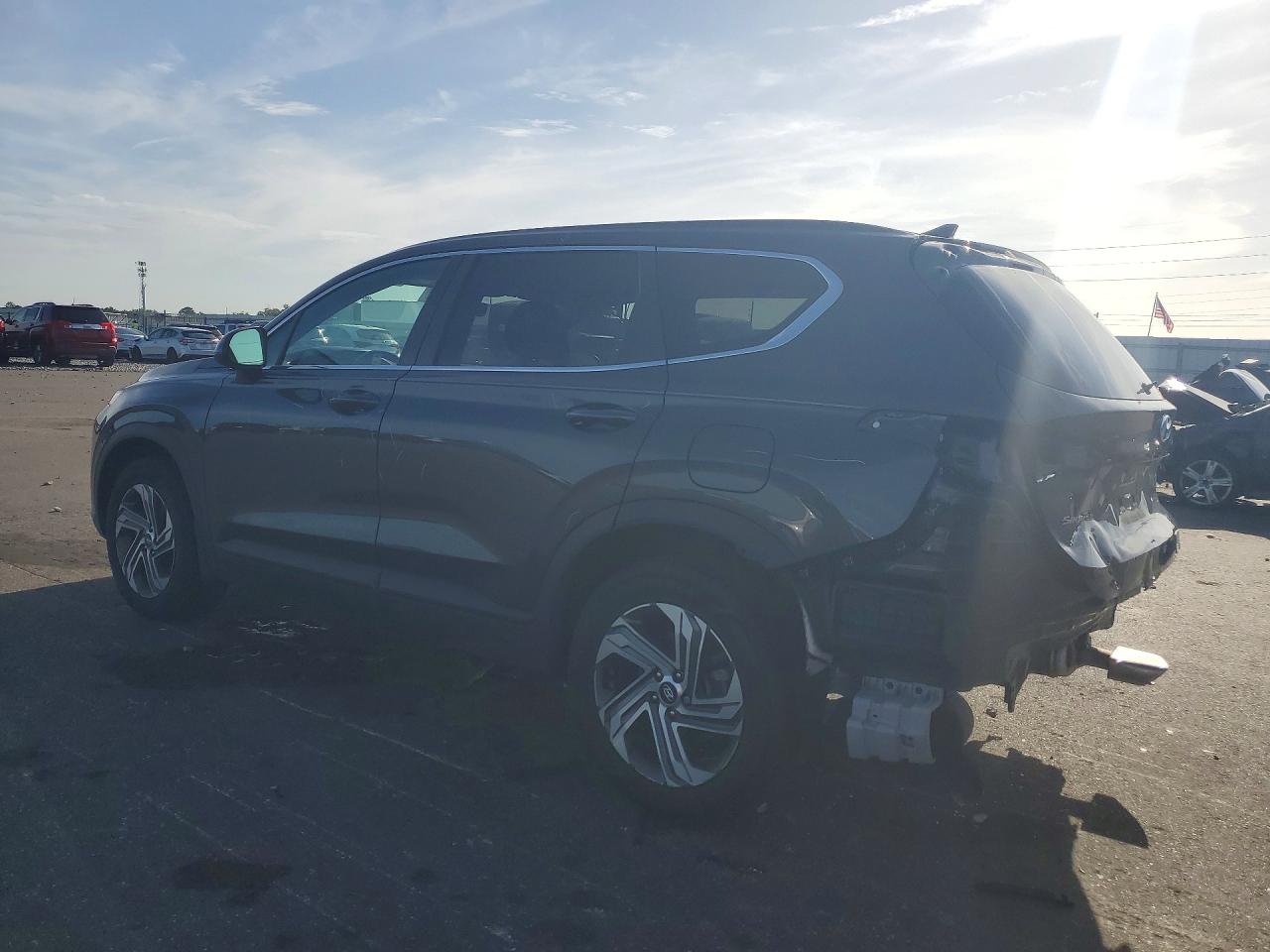 2022 HYUNDAI SANTA FE SE