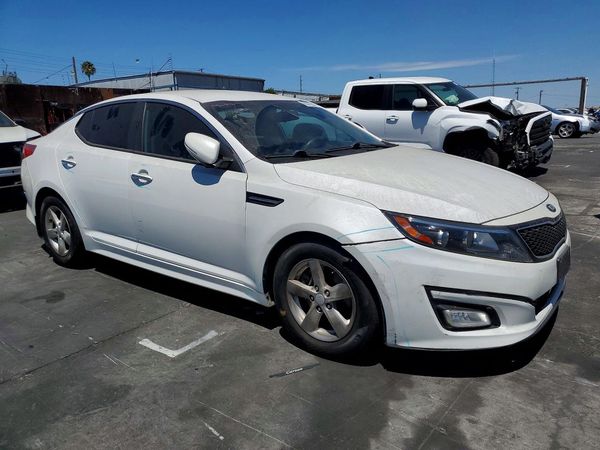 2015 KIA OPTIMA GL - Middle-low