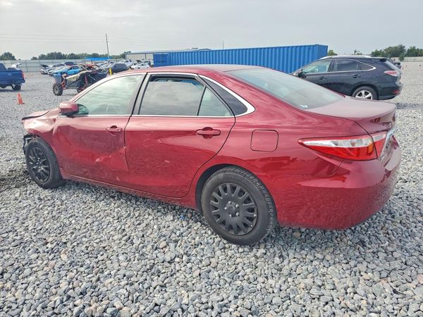 2015 TOYOTA CAMRY