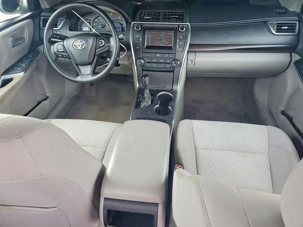 2015 TOYOTA CAMRY