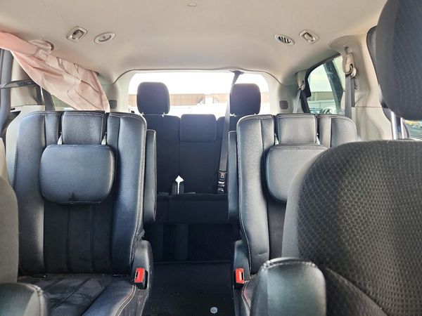 2017 DODGE GRAND CARAVAN SE, SXT, Express
