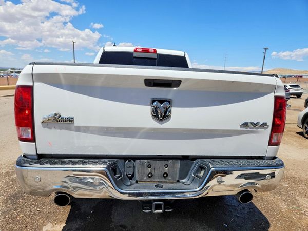 2019 RAM 1500 CLASSIC SLT