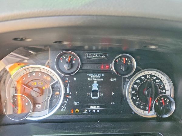 2019 RAM 1500 CLASSIC SLT