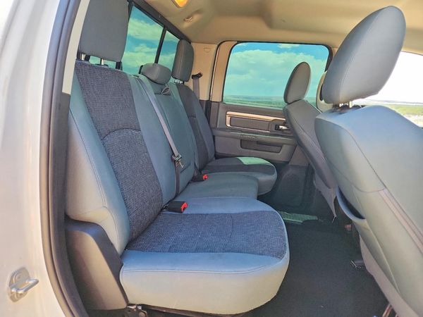 2019 RAM 1500 CLASSIC SLT