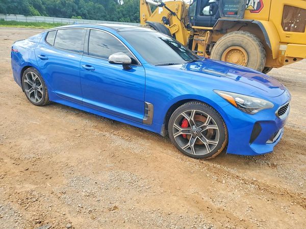 2018 KIA STINGER