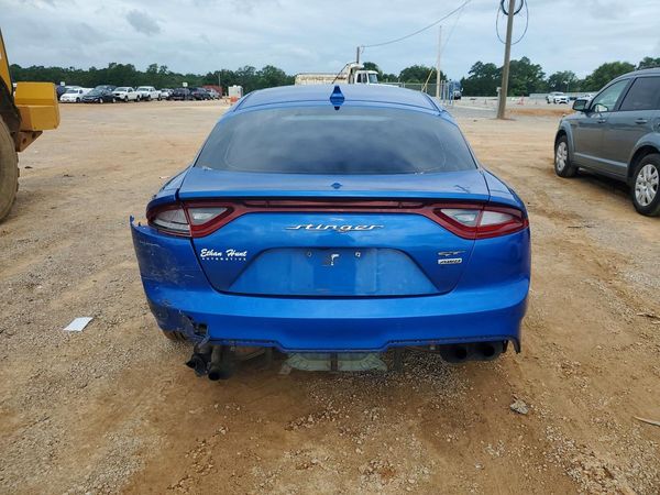 2018 KIA STINGER