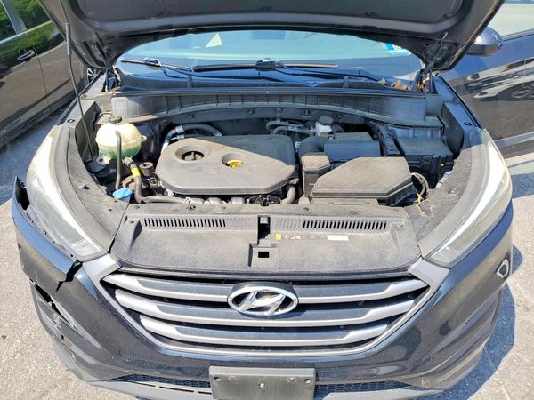 2018 HYUNDAI TUCSON SE Standard