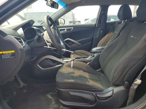 2016 HYUNDAI VELOSTER