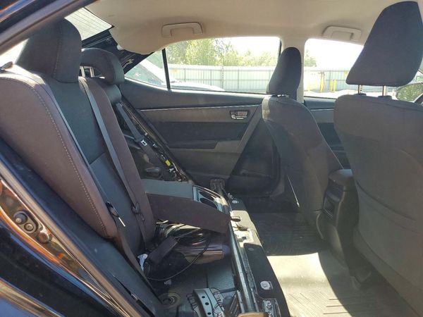 2018 TOYOTA COROLLA
