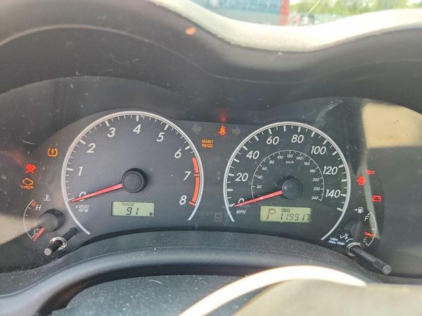 2013 TOYOTA COROLLA