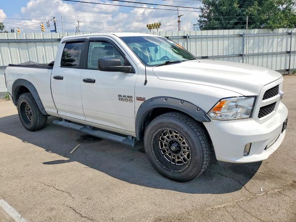 2014 RAM 1500 ST
