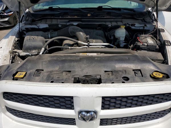 2014 RAM 1500 ST