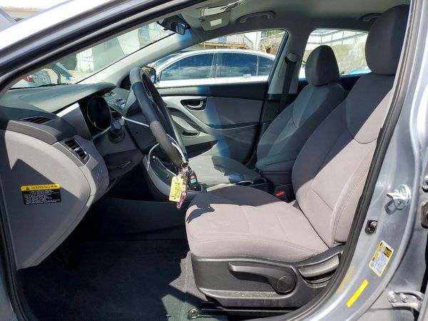 2015 HYUNDAI ELANTRA GLS(Middle) — DENT