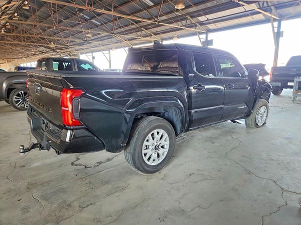 2025 TOYOTA TACOMA