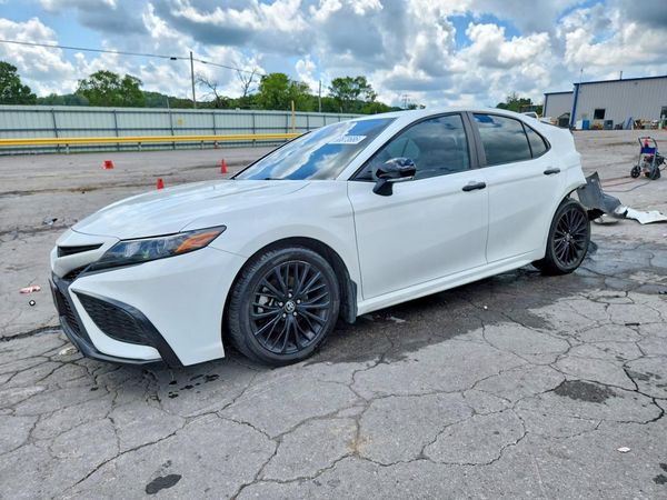 2022 TOYOTA CAMRY