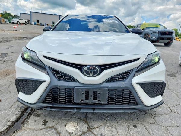 2022 TOYOTA CAMRY