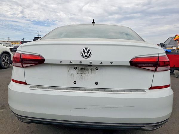 2022 VOLKSWAGEN PASSAT SE