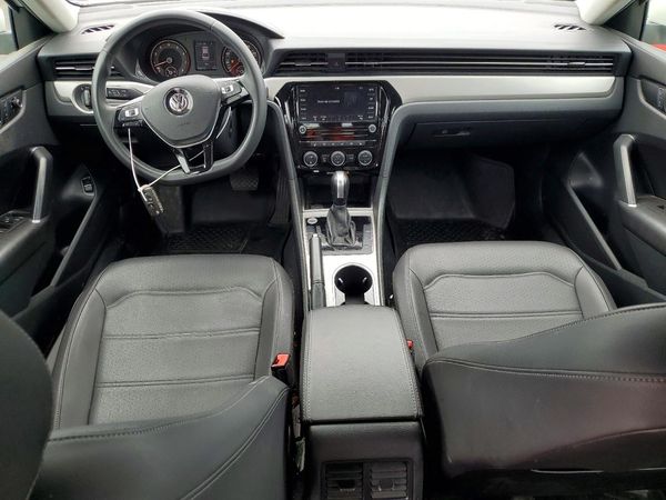 2022 VOLKSWAGEN PASSAT SE