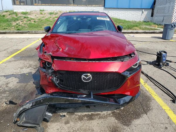 2023 MAZDA 3 Premium Plus Package