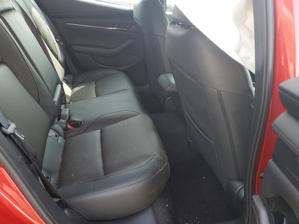 2023 MAZDA 3 Premium Plus Package