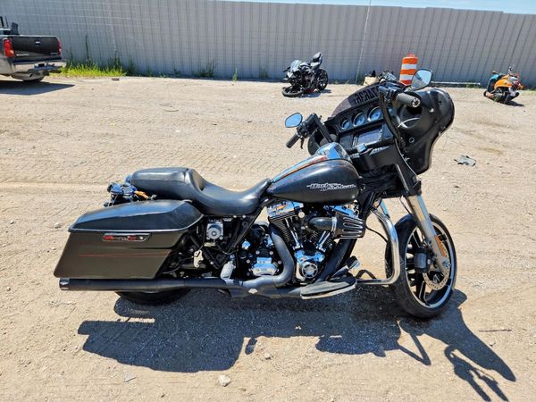2016 HARLEY-DAVIDSON FLHXS