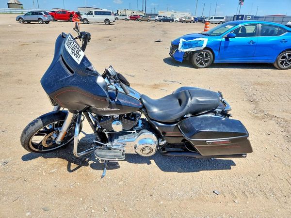 2016 HARLEY-DAVIDSON FLHXS