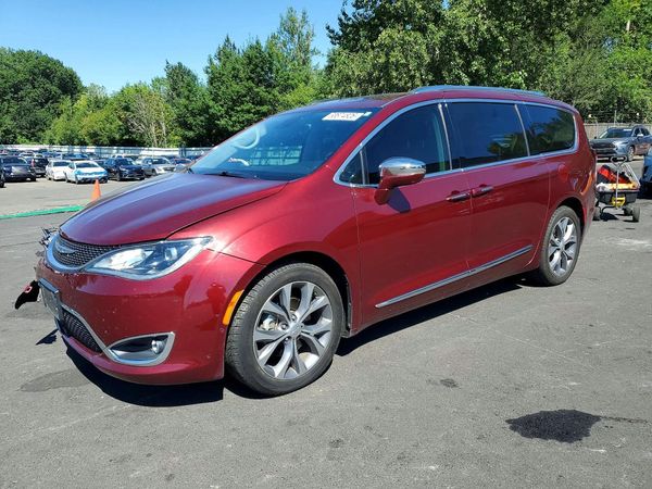 2018 CHRYSLER PACIFICA Limited