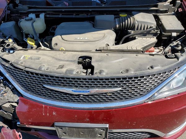 2018 CHRYSLER PACIFICA Limited