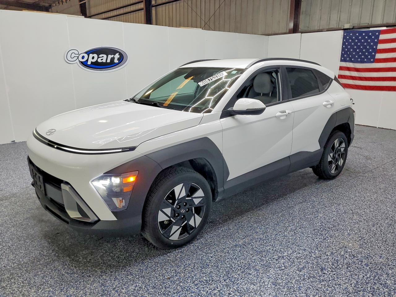 2024 HYUNDAI KONA SE