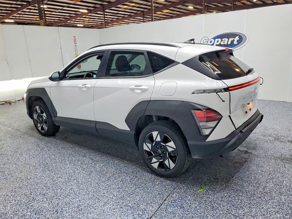 2024 HYUNDAI KONA SE