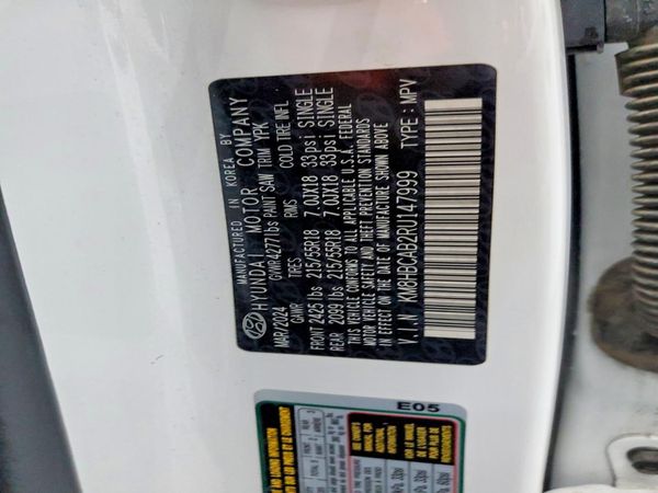 2024 HYUNDAI KONA SE