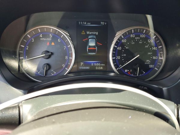 2015 INFINITI Q50