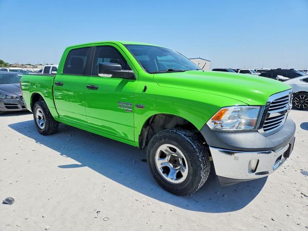 2019 RAM 1500 CLASSIC SLT