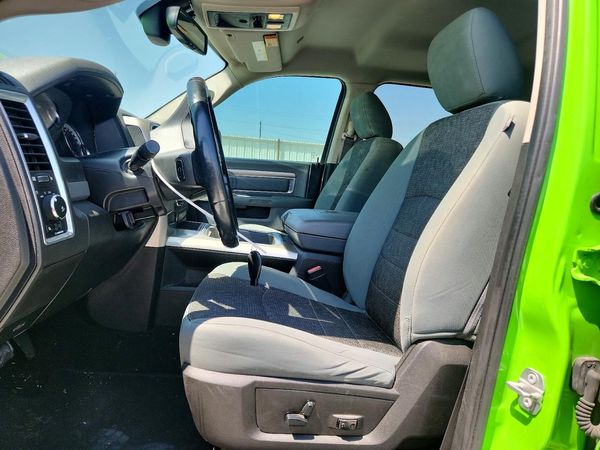 2019 RAM 1500 CLASSIC SLT