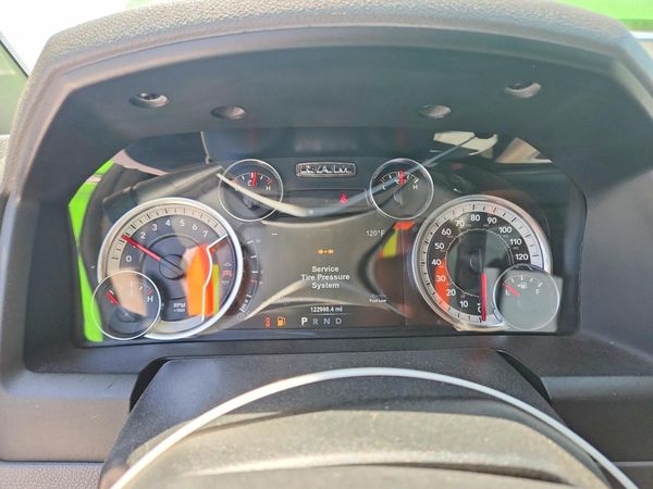 2019 RAM 1500 CLASSIC SLT