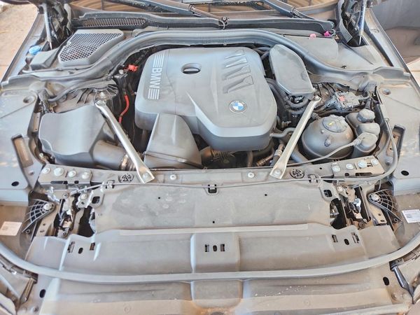 2025 BMW 530