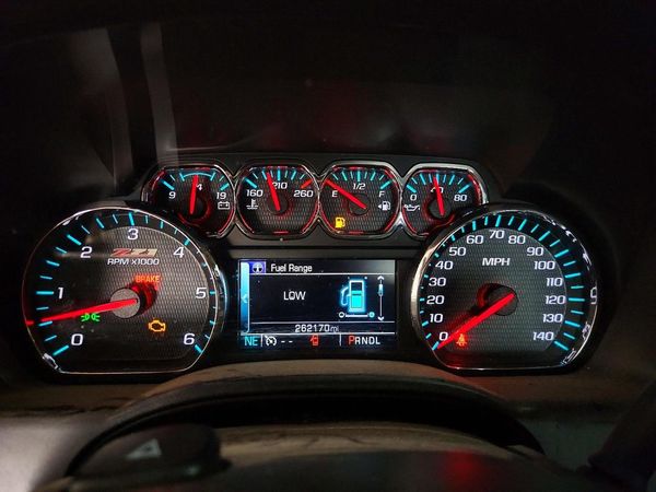 2017 CHEVROLET SILVERADO LT — ODOM