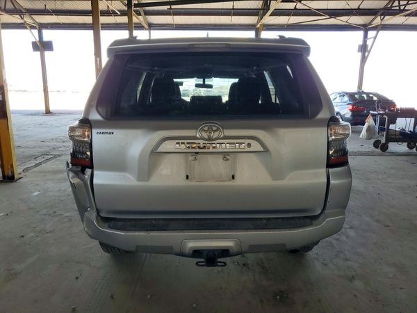 2018 TOYOTA 4RUNNER Ltd/SR5/SR5 Premium