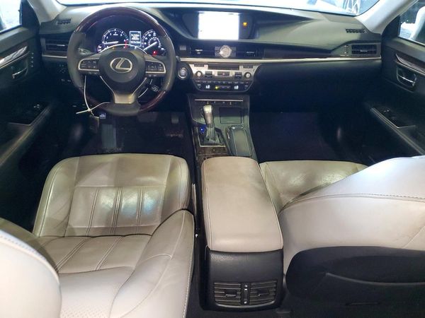 2017 LEXUS ES 350