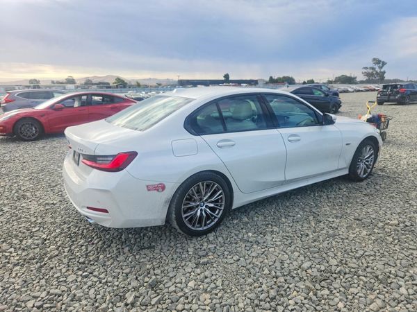 2023 BMW 330XE