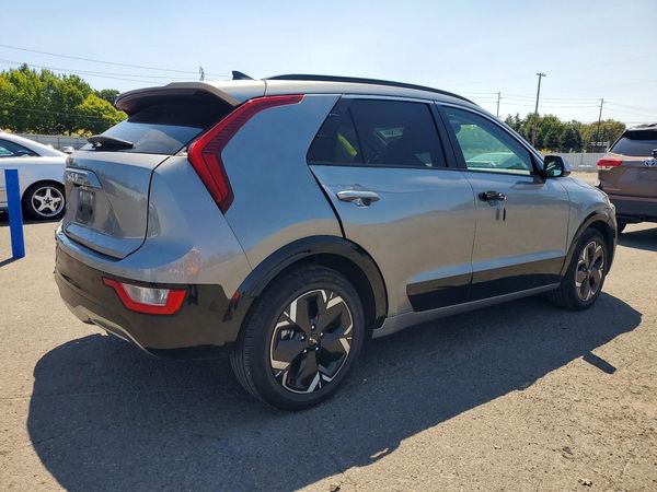 2023 KIA NIRO Wind