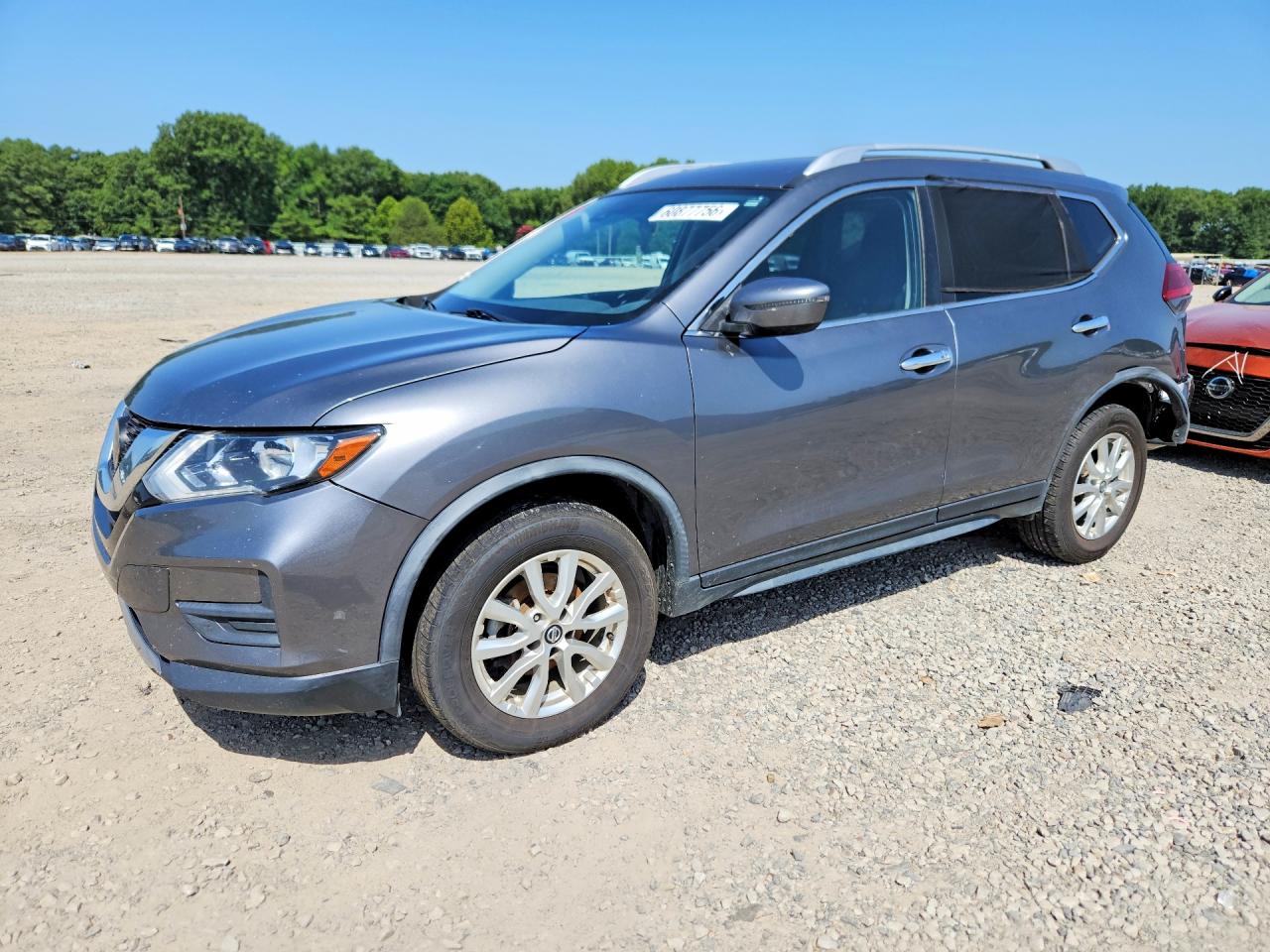 2020 NISSAN ROGUE — Front 3/4