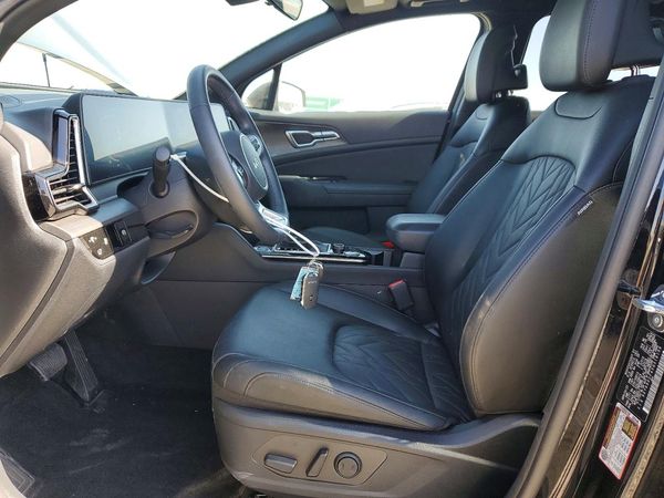 2025 KIA SPORTAGE X-LINE
