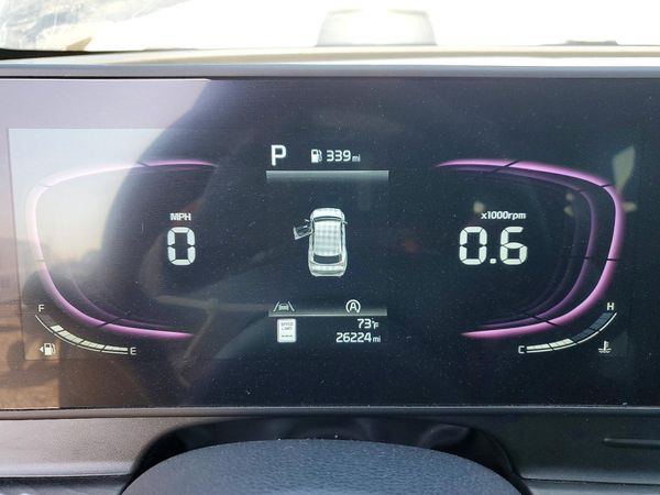 2025 KIA SPORTAGE X-LINE