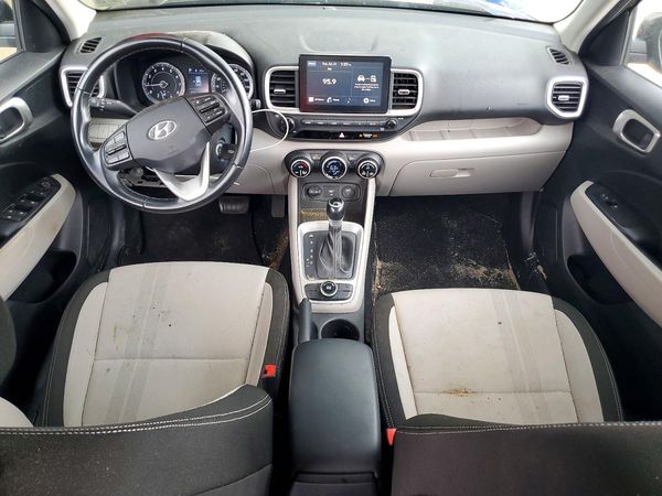 2021 HYUNDAI VENUE SEL & Denim